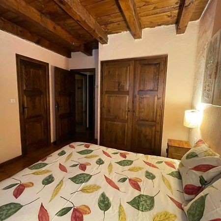 Apartamento Benasque Sahun Bagian luar foto