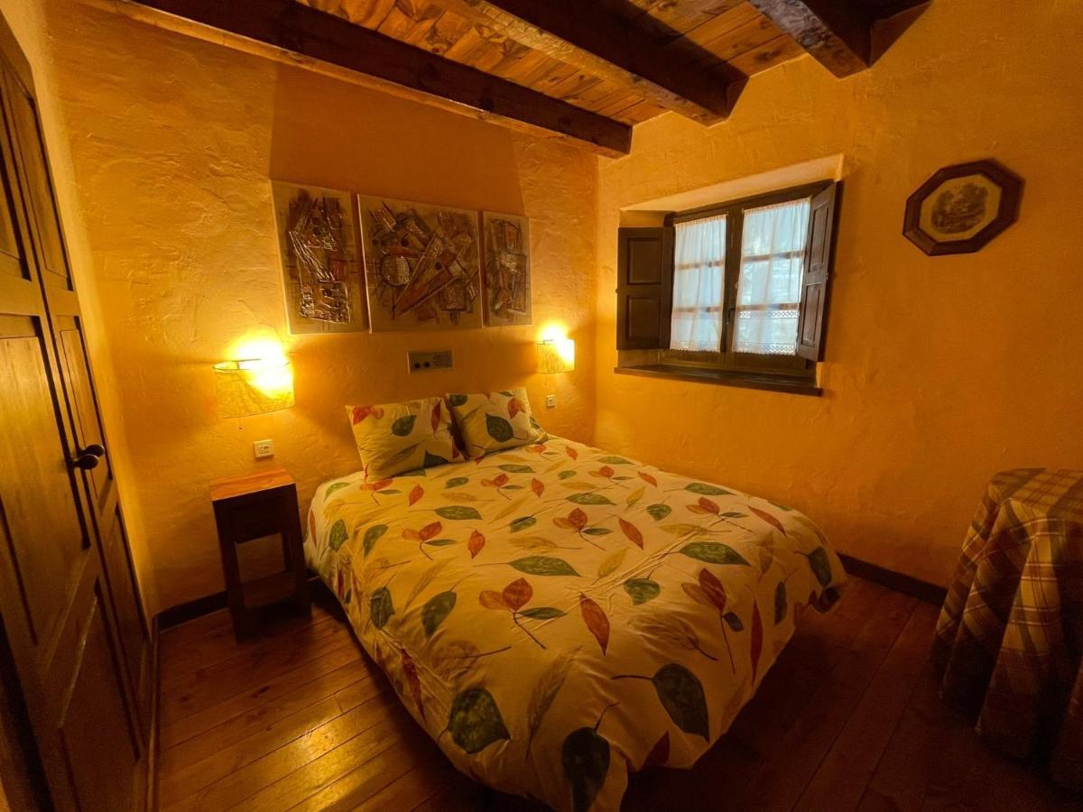 Apartamento Benasque Sahun Bagian luar foto