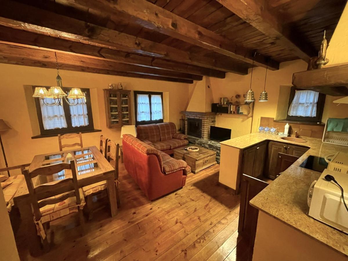 Apartamento Benasque Sahun Bagian luar foto